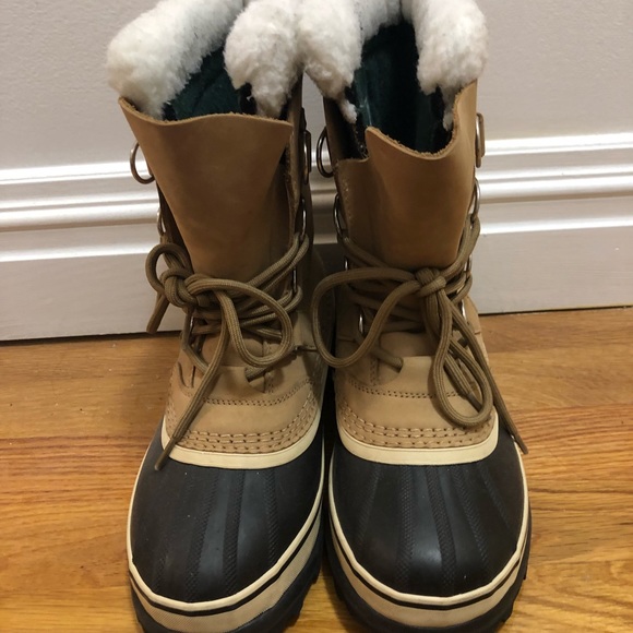 Sorel Snow Boots - 5 - Picture 3 of 5